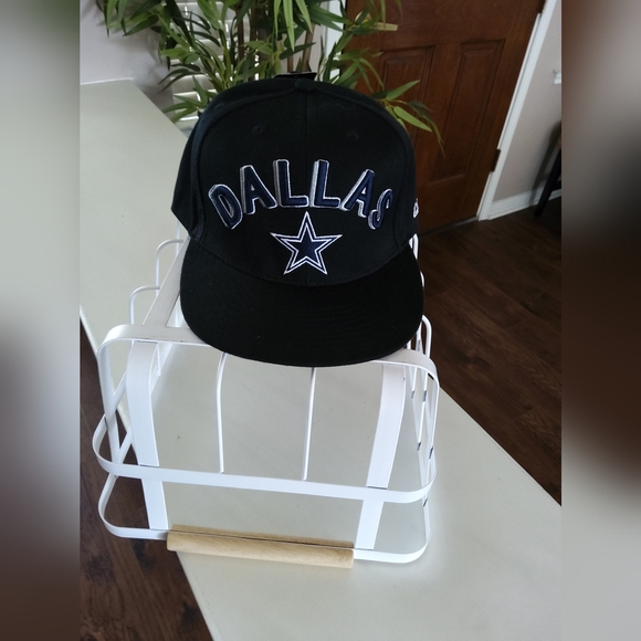 Ultra Game Other - Dallas Cowboy NFL Ball Cap